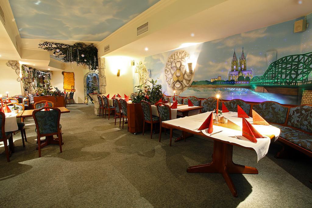Warsteinerhof By Centro Comfort Keulen Buitenkant foto